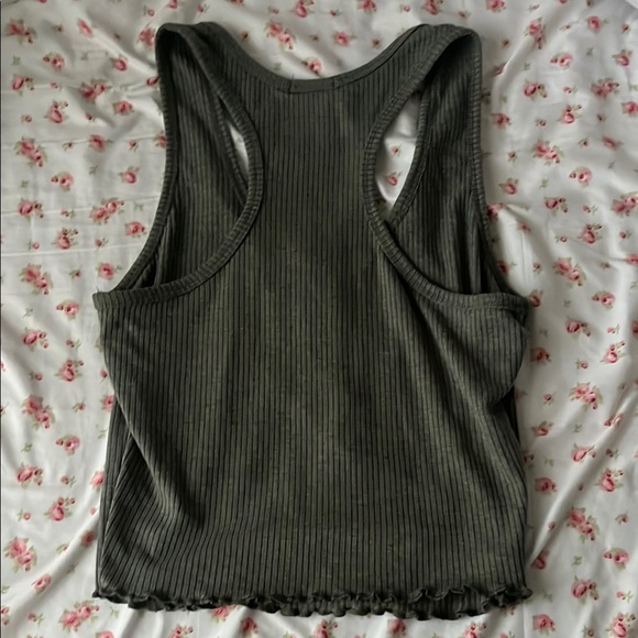 Green Ribbed Crop Tank Top - Picture 2 of 2